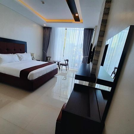 Winrich Hotel Mactan Luaran gambar
