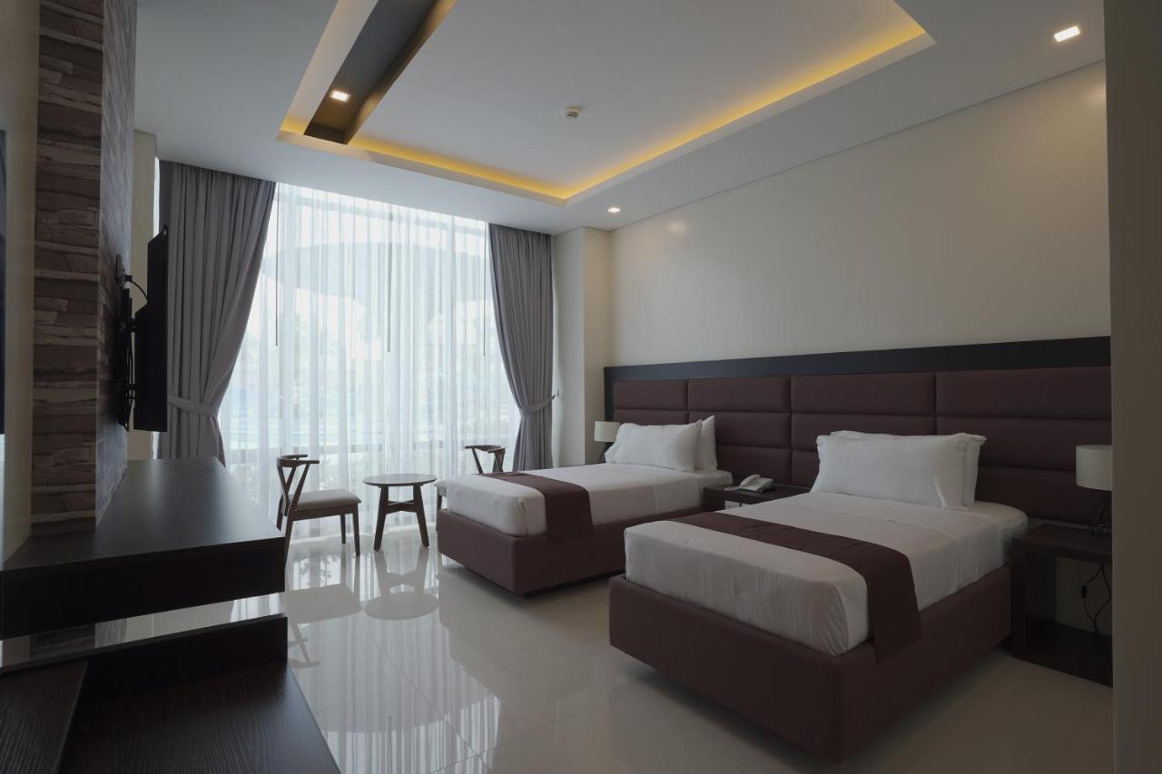 Winrich Hotel Mactan Luaran gambar