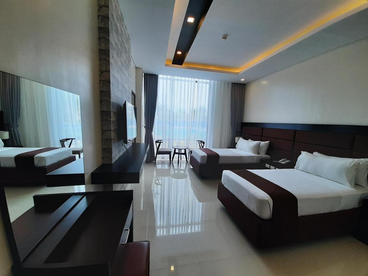 Winrich Hotel Mactan Luaran gambar
