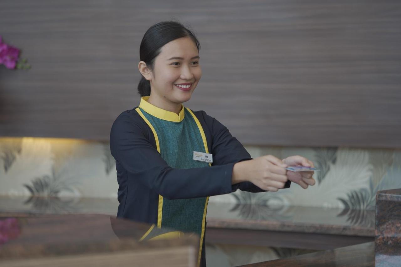 Winrich Hotel Mactan Luaran gambar