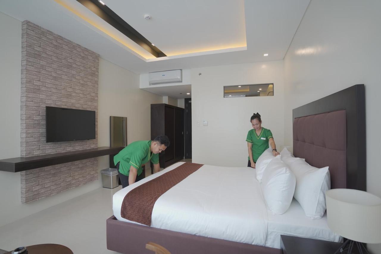 Winrich Hotel Mactan Luaran gambar