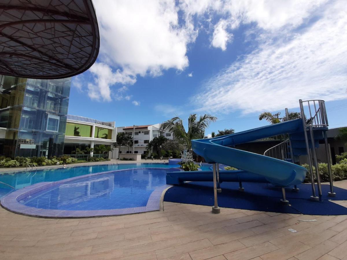 Winrich Hotel Mactan Luaran gambar